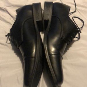 Black patent dress shoes